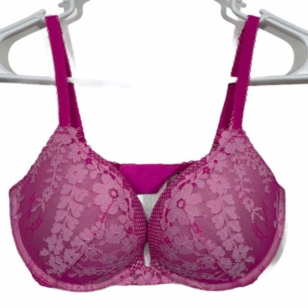 Victoria’s Secret 32DD Dream Angle Push Up Bra